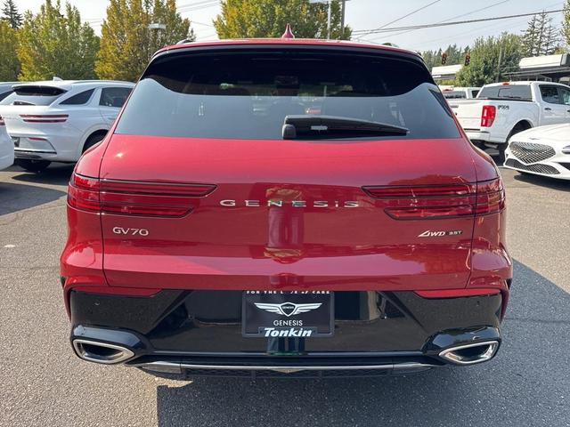 Photo of 2026 Mauna Red Genesis GV70