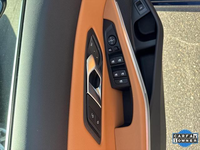 Photo of 2024 Phytonic Blue Metallic BMW 330