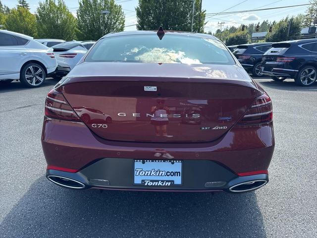 Photo of 2026 Cavendish Red Genesis G70