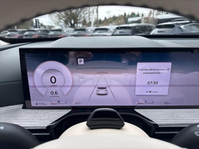 Photo of 2025 Storr Green Matte Genesis GV80