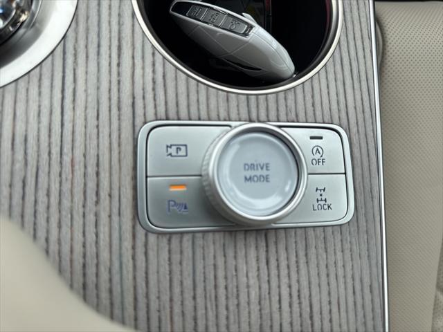 Photo of 2025 Storr Green Matte Genesis GV80