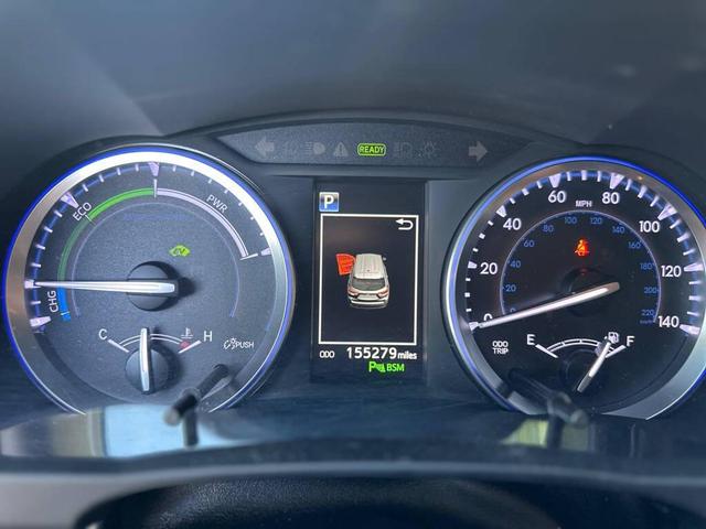 Photo of 2018 Shoreline Blue Pearl Toyota Highlander Hybrid