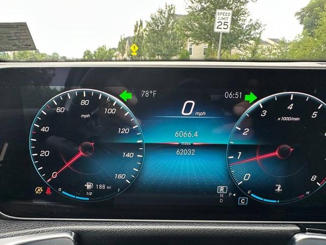 Photo of 2020 WHITE Mercedes-Benz GLB 250