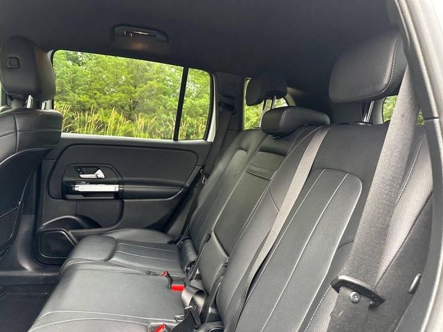 Photo of 2020 WHITE Mercedes-Benz GLB 250