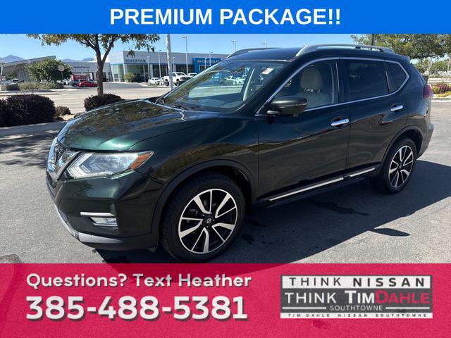 Photo of 2020 Midnight Pine Metallic Nissan Rogue