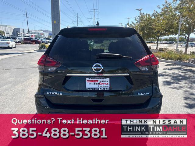 Photo of 2020 Midnight Pine Metallic Nissan Rogue