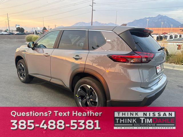 Photo of 2026 Boulder Gray Pearl Nissan Rogue