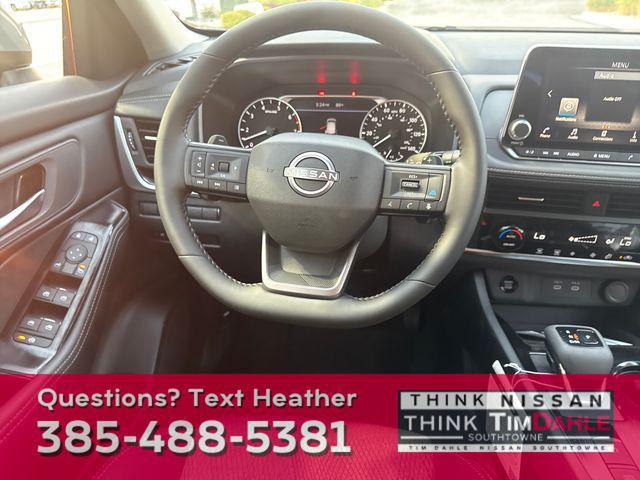 Photo of 2026 Boulder Gray Pearl Nissan Rogue