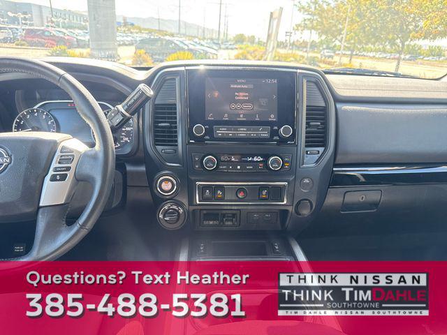 Photo of 2023 Glacier White Nissan Titan