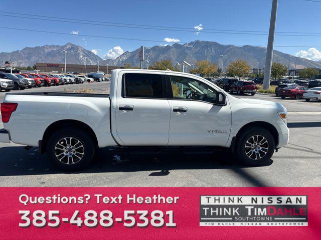 Photo of 2023 Glacier White Nissan Titan