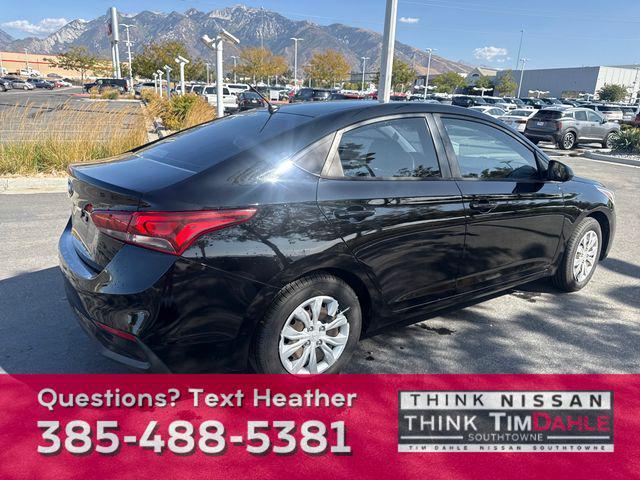 Photo of 2019 Absolute Black Pearl Hyundai Accent