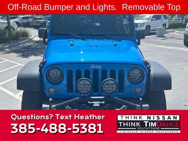 Photo of 2015 Hydro Blue Pearl Coat Jeep Wrangler Unlimited