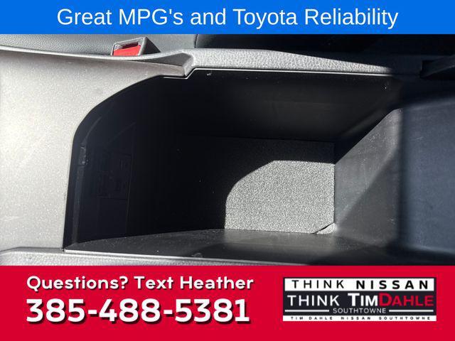 Photo of 2023 White Toyota Camry