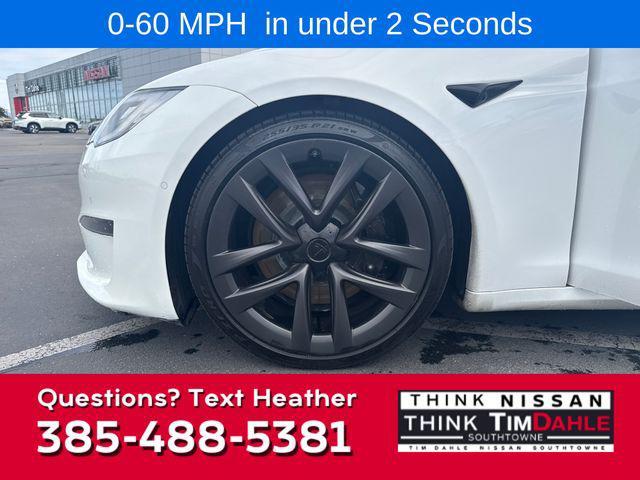 Photo of 2021 White Tesla Model S