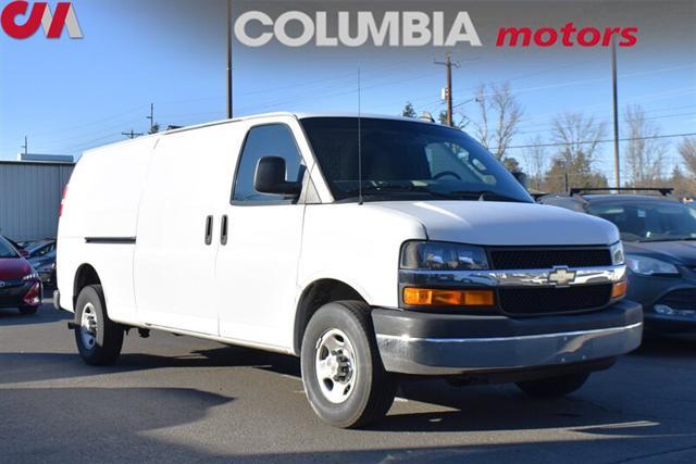2022 Chevrolet Express 2500