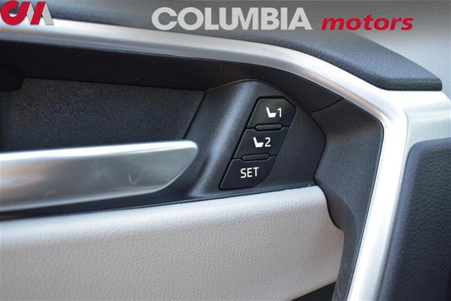 Photo of 2021 Silver Sky Metallic Toyota RAV4 Hybrid