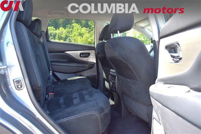 Photo of 2017 Gun Metallic Nissan Murano