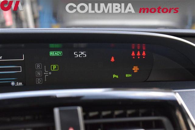 Photo of 2022 Classic Silver Metallic Toyota Prius