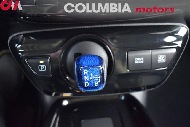 Photo of 2022 Classic Silver Metallic Toyota Prius