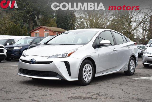 Photo of 2022 Classic Silver Metallic Toyota Prius