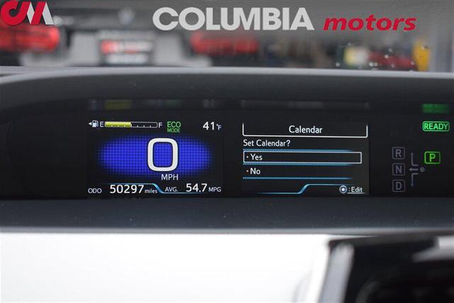 Photo of 2022 Classic Silver Metallic Toyota Prius