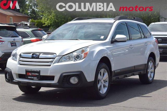 Photo of 2013 Satin White Pearl Subaru Outback