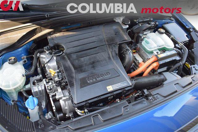 Photo of 2017 Electric Blue Metallic Hyundai IONIQ Hybrid