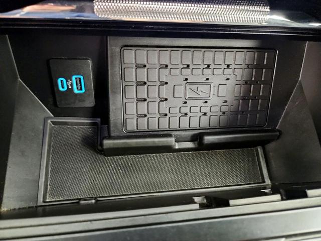 Photo of 2023 Black Ford F-150