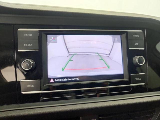 Photo of 2021 White Volkswagen Jetta
