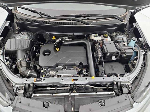 Photo of 2024 Silver Chevrolet Equinox