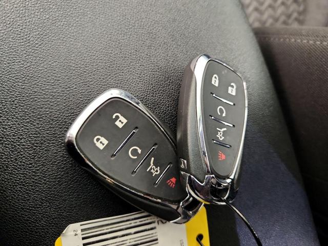 Photo of 2024 Silver Chevrolet Equinox
