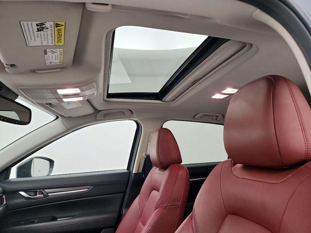 Photo of 2023 Gray Mazda CX-5