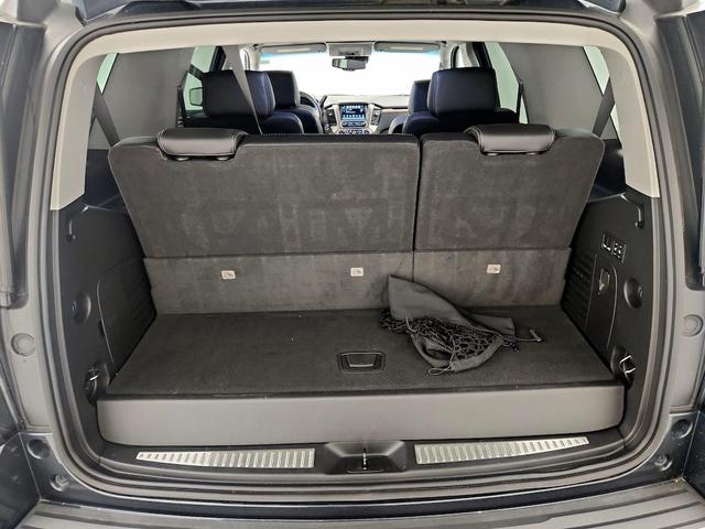 Photo of 2020 Gray GMC Yukon