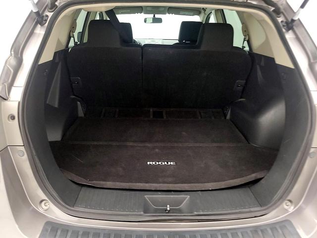 Photo of 2014 Gray Nissan Rogue Select