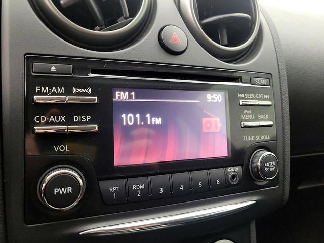 Photo of 2014 Gray Nissan Rogue Select