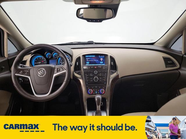 Photo of 2014 White Buick Verano