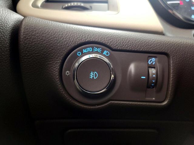 Photo of 2014 White Buick Verano