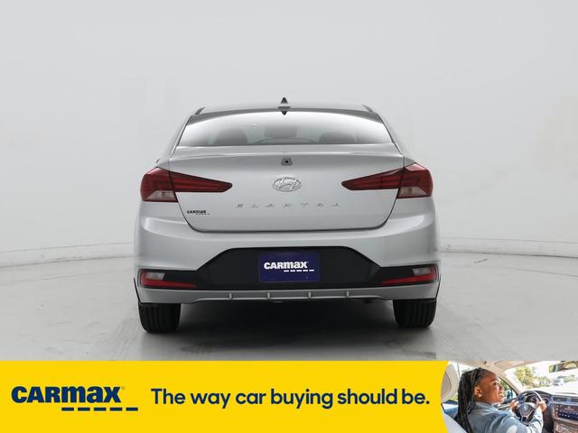 Photo of 2020 Gray Hyundai ELANTRA