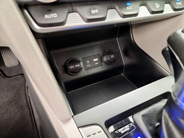 Photo of 2020 Gray Hyundai ELANTRA