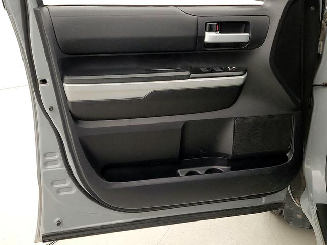 Photo of 2020 Gray Toyota Tundra