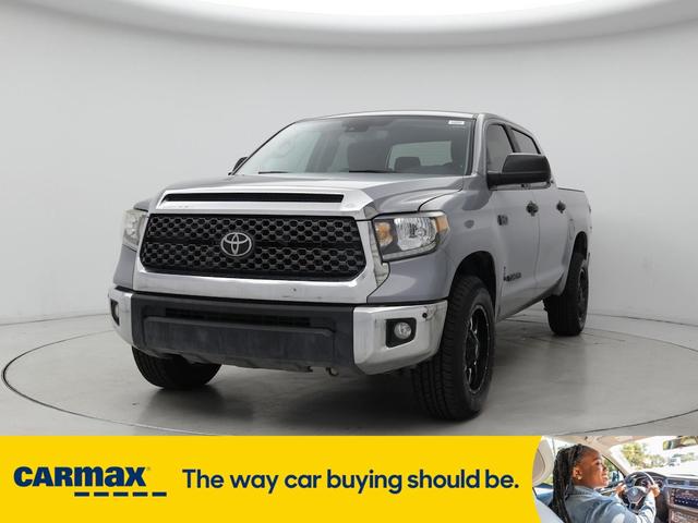 Photo of 2020 Gray Toyota Tundra
