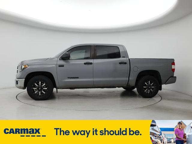 Photo of 2020 Gray Toyota Tundra