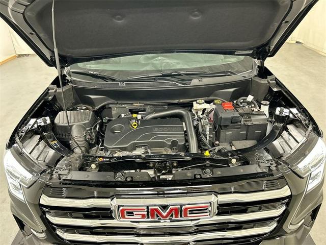 Photo of 2025 Ebony Twilight Metallic GMC Terrain