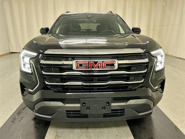 Photo of 2025 Ebony Twilight Metallic GMC Terrain