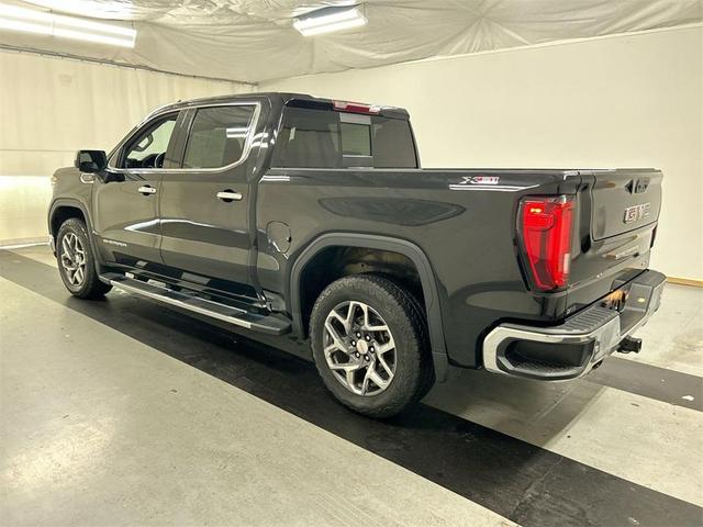 Photo of 2023 Onyx Black GMC Sierra 1500
