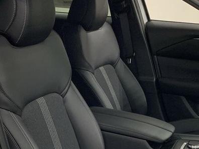 Photo of 2025 Wind Chill Pearl Mazda CX-50