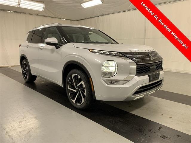2023 Mitsubishi Outlander
