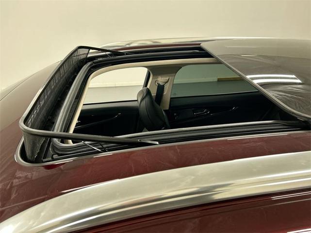 Photo of 2023 Burgundy Velvet Metallic Tinted Clearcoat Lincoln Nautilus