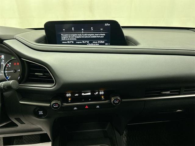Photo of 2022 Platinum Quartz Metallic Mazda CX-30