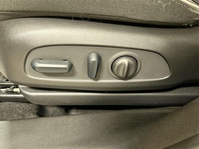 Photo of 2023 Sterling Gray Metallic Chevrolet Trailblazer